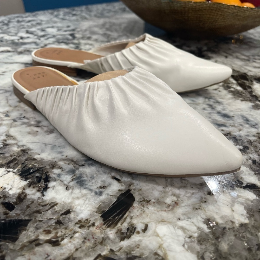 A New Day Slip-On Shoes woman’s size 9 - Picture 6 of 14